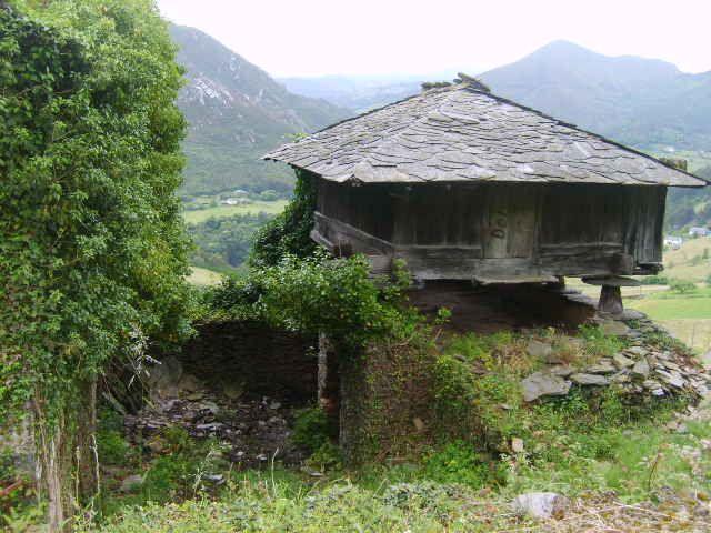 Casa en venta en Boal, Asturias