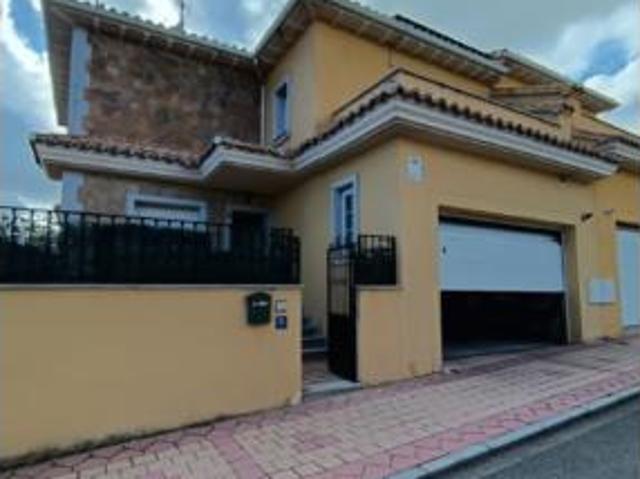 Casa en venta en Ávila, Castilla y León