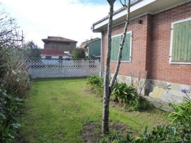 Casa en venta en Avilés, Asturias