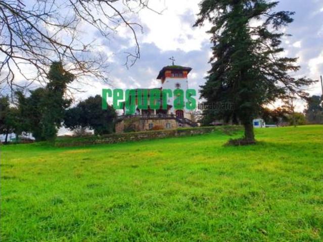 Casa en venta en El Barrial, Avilés
