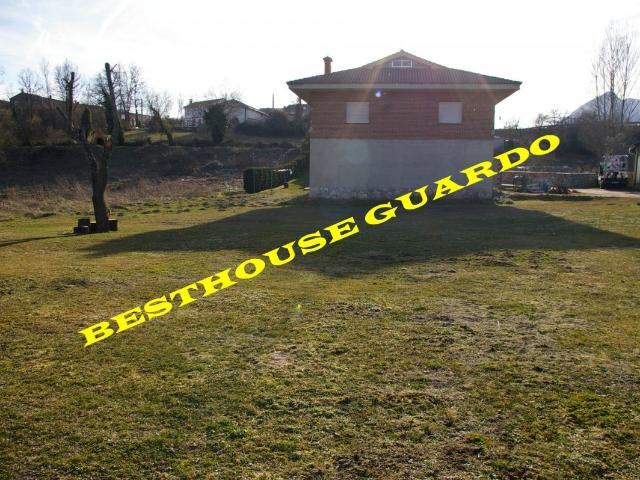 Casa en venta en Santibáñez De La Peña, Castilla y León