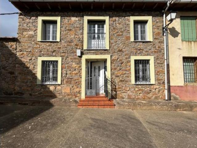 Casa en venta en Ayoó De Vidriales, Castilla y León