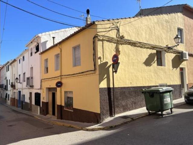 Casa en venta en El Valle de Cofrentes-Ayora, Valencia