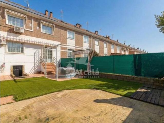 Casa en venta en Azuqueca De Henares, Castilla-La Mancha