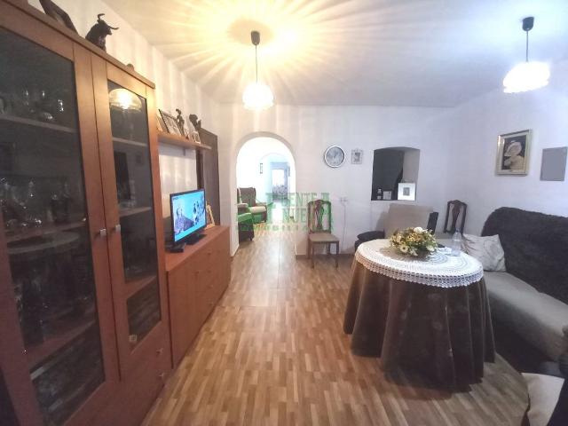 Casa en venta en Bodonal De La Sierra