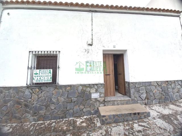 Casa en venta en Segura De León