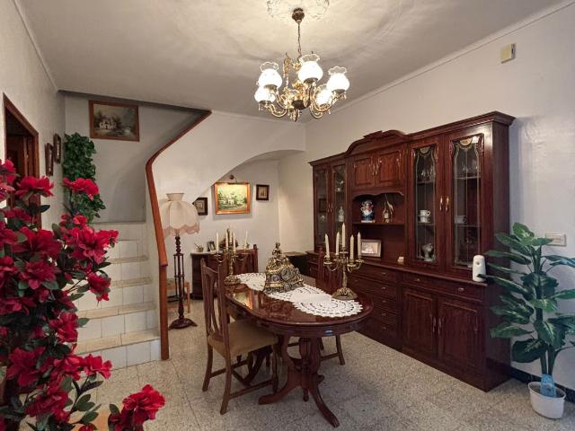 Casa en venta en Azuaga, Extremadura