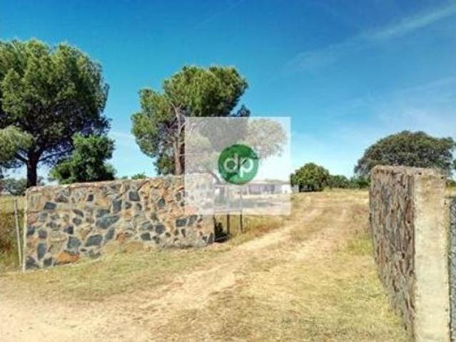 Casa en venta en Badajoz, La Corchuela