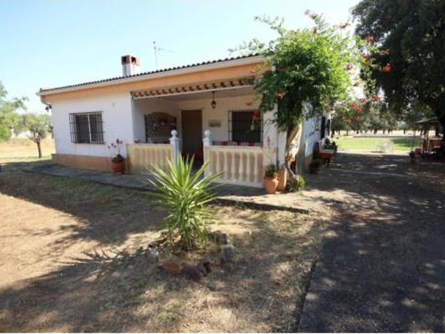 Casa en venta en Badajoz, Valdebótoa