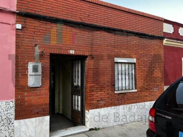 Casa en venta en Badajoz, San Roque