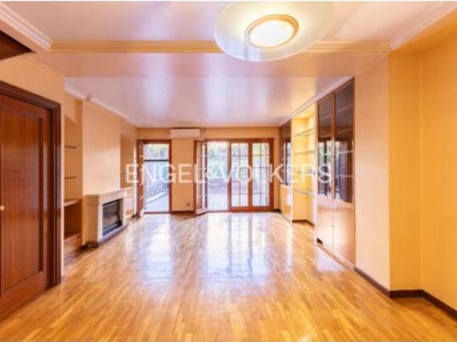 Casa en venta en Badalona, Montigalà Casa en venta en Badalona, Montigalà