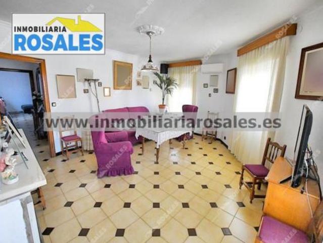 Casa en venta en Baena, Andalucía