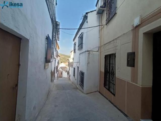 Casa en venta en Baena, Andalucía