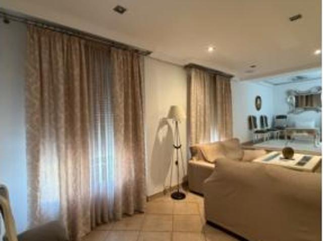 Casa en venta en Baena, Andalucía