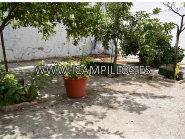 Casa en venta en Baena, Andalucía