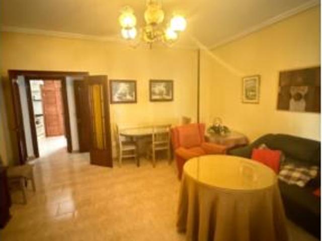 Casa en venta en Baeza, Andalucía