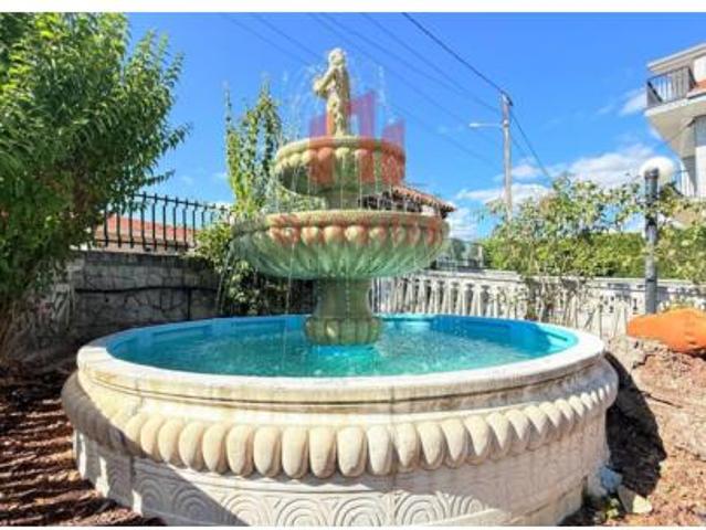 Casa en venta en Sobrado do Bispo, Ourense
