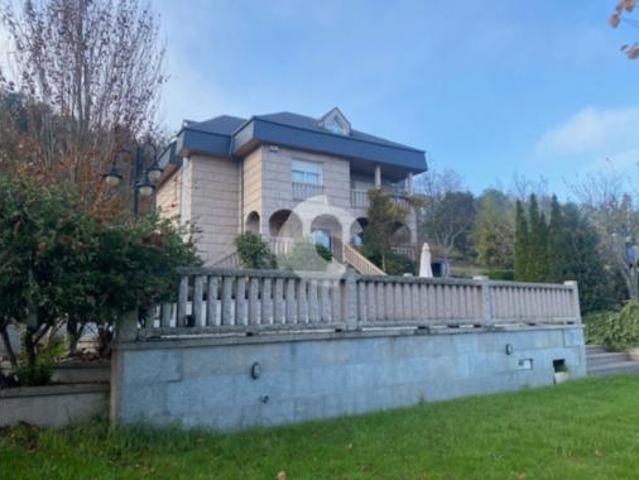 Casa en venta en A Valenzá, Ourense