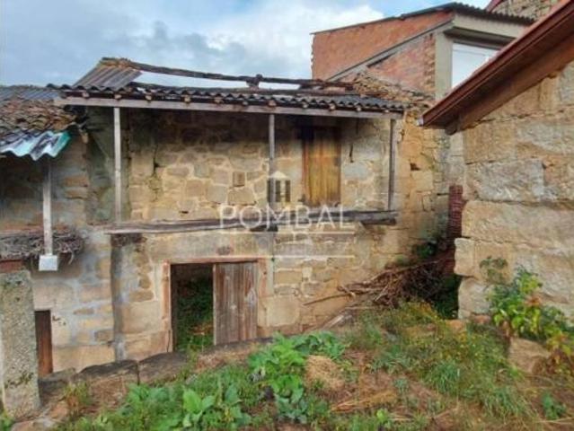 Casa en venta en Bentraces, Ourense