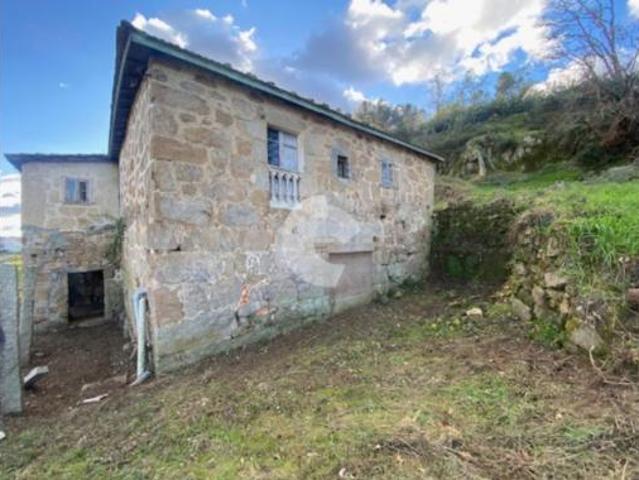 Casa en venta en Barbadás, Ourense