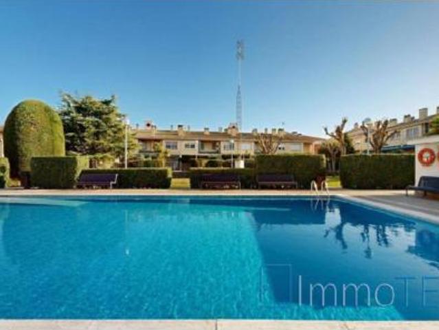 Casa en venta en Barri Antic, Barberà Del Vallès