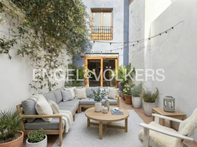 Casa en venta en Sant Martí, Barcelonès