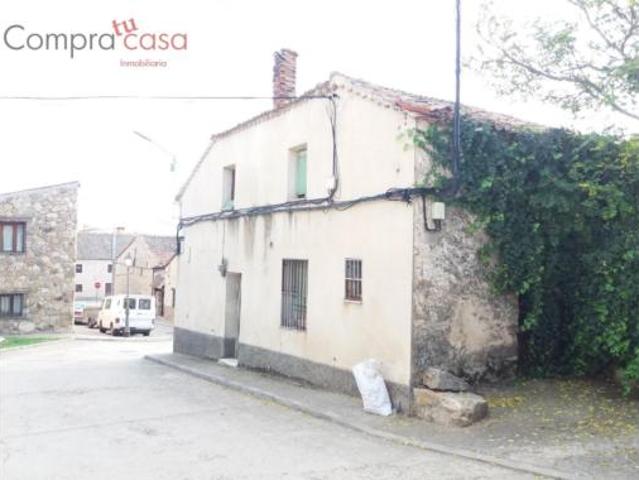 Casa en venta en Sexmo de San Lorenzo, Basardilla