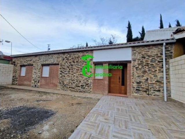 Casa en venta en La Carolina, Jaén