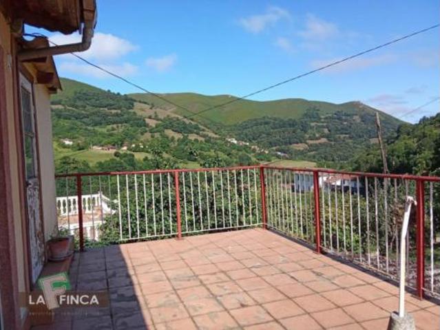 Casa en venta en Belmonte De Miranda, Asturias