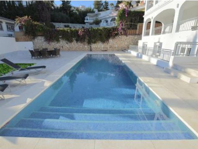 Casa en venta en La Perla-Torremuelle, Costa del Sol Occidental
