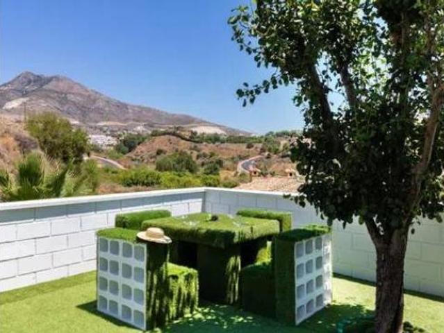 Casa en venta en La Perla-Torremuelle, Benalmádena