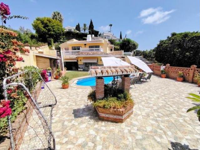 Casa en venta en La Perla-Torremuelle, Costa del Sol Occidental