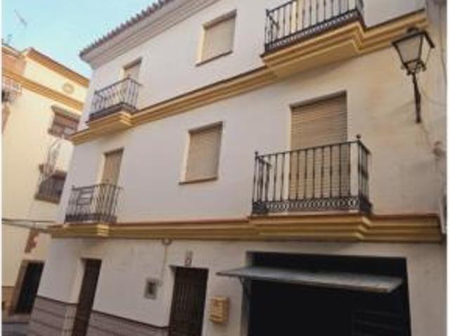 Casa en venta en Benamocarra