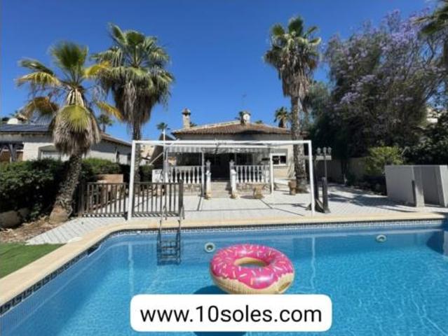 Casa en venta en el Baix Segura / La Vega Baja, Valencia