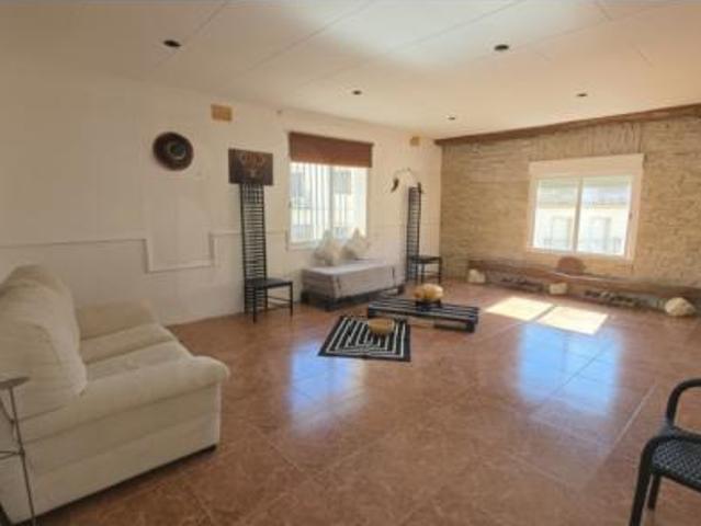 Casa en venta en Beniarrés, Alacant / Alicante