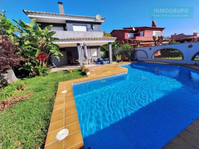 Casa en venta en Mas dels Frares, Benicasim
