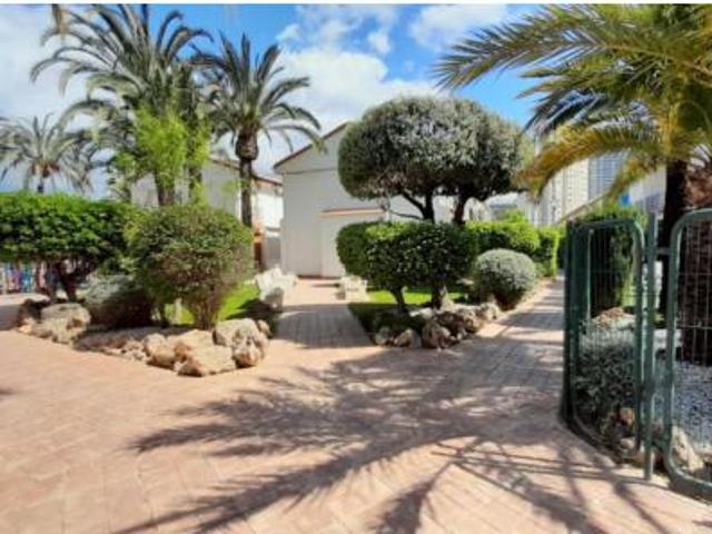 Casa en venta en Racó de l'Oix, Benidorm