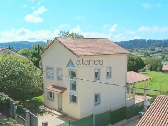 Casa en venta en Bergondo, A Coruña