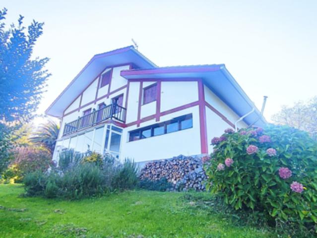 Casa en venta en Bermeo, Guipúzcoa