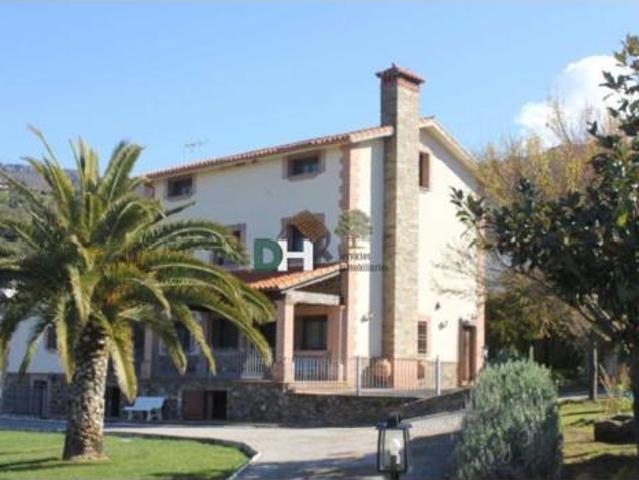 Casa en venta en Berzocana, Extremadura