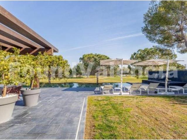 Casa en venta en Urbanització La Lloma del Calderer, el Camp de Túria