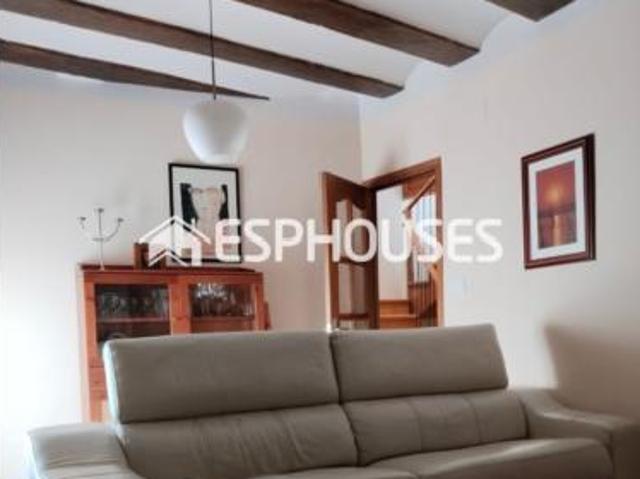 Casa en venta en l'Alt Vinalopó / El Alto Vinalopó, Valencia