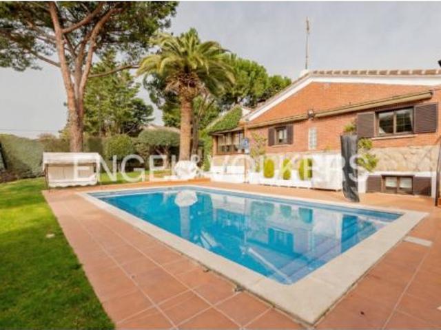 Casa en venta en Viñas Viejas, Boadilla Del Monte
