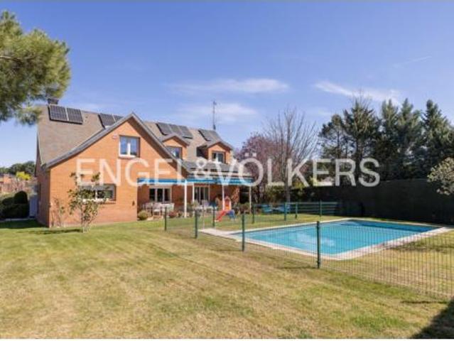 Casa en venta en Viñas Viejas, Boadilla Del Monte
