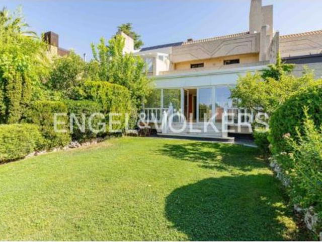 Casa en venta en Viñas Viejas, Boadilla Del Monte