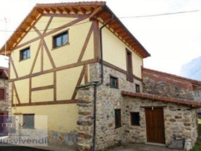 Casa en venta en Boca De Huérgano, Castilla y León