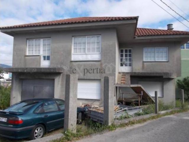 Casa en venta en Boiro, Cariño