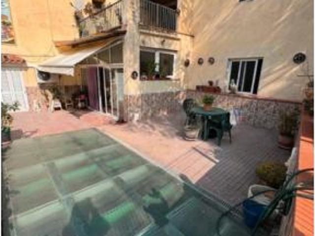 Casa en venta en Borrassà