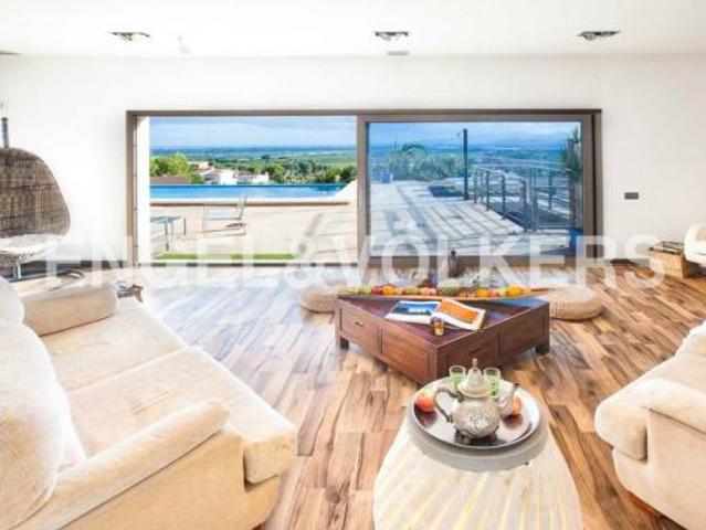 Casa en venta en la Plana Alta, Valencia