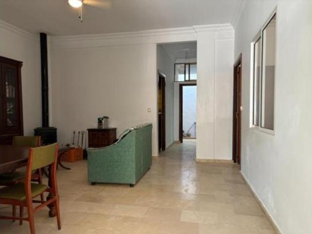 Casa en venta en Brenes, Andalucía